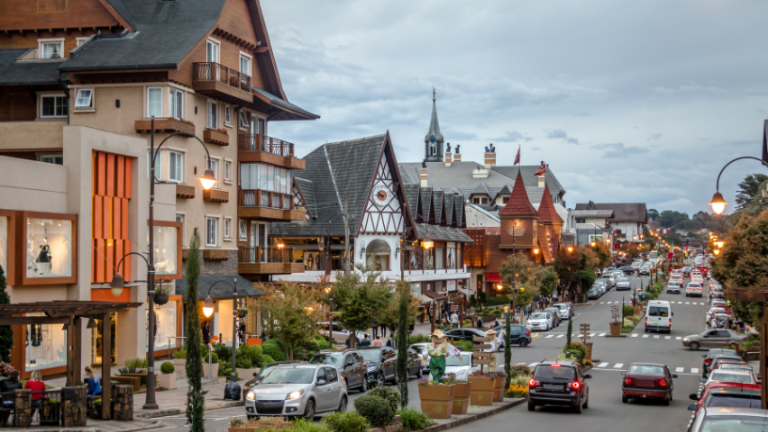 Gramado vive expansão histórica no setor turístico e se consolida como destino de destaque nacional