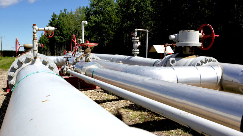 Entre pressão energética e exigências ambientais, Paulo Roberto Gomes Fernandes analisa o Keystone e como o licenciamento expõe os dilemas dos megagasodutos na América do Norte.